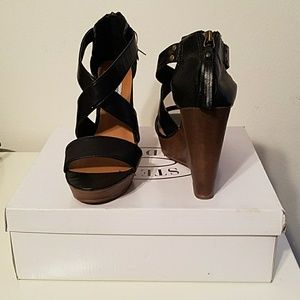 Steve Madden P-Romee Leather Sandals
